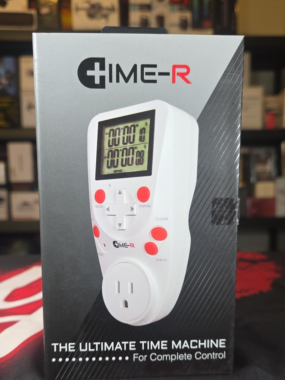 White Digital Timer Plug-In Outlet with Dual Timers (FACTORY SEALED)